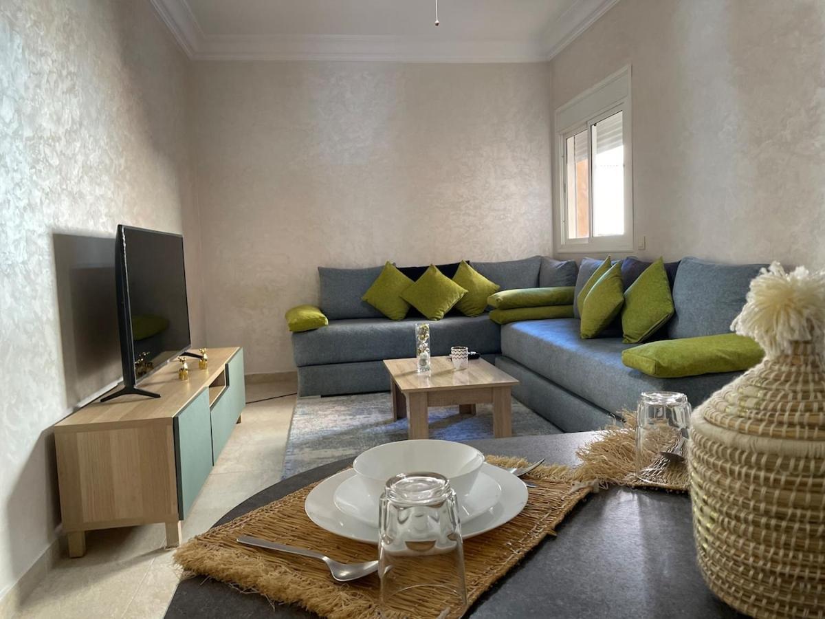 Stylish Near The Centre Apartment *